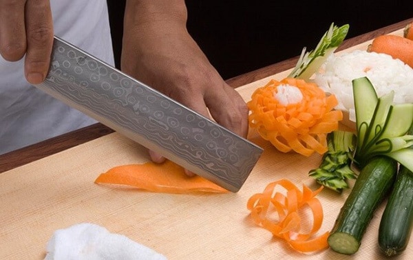 Corte de verduras con Nakiri