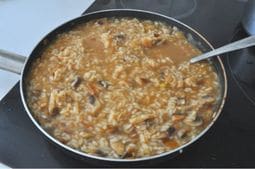 Cocción del risotto de champiñones