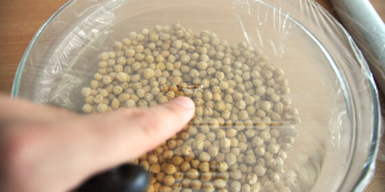 Remojar garbanzos